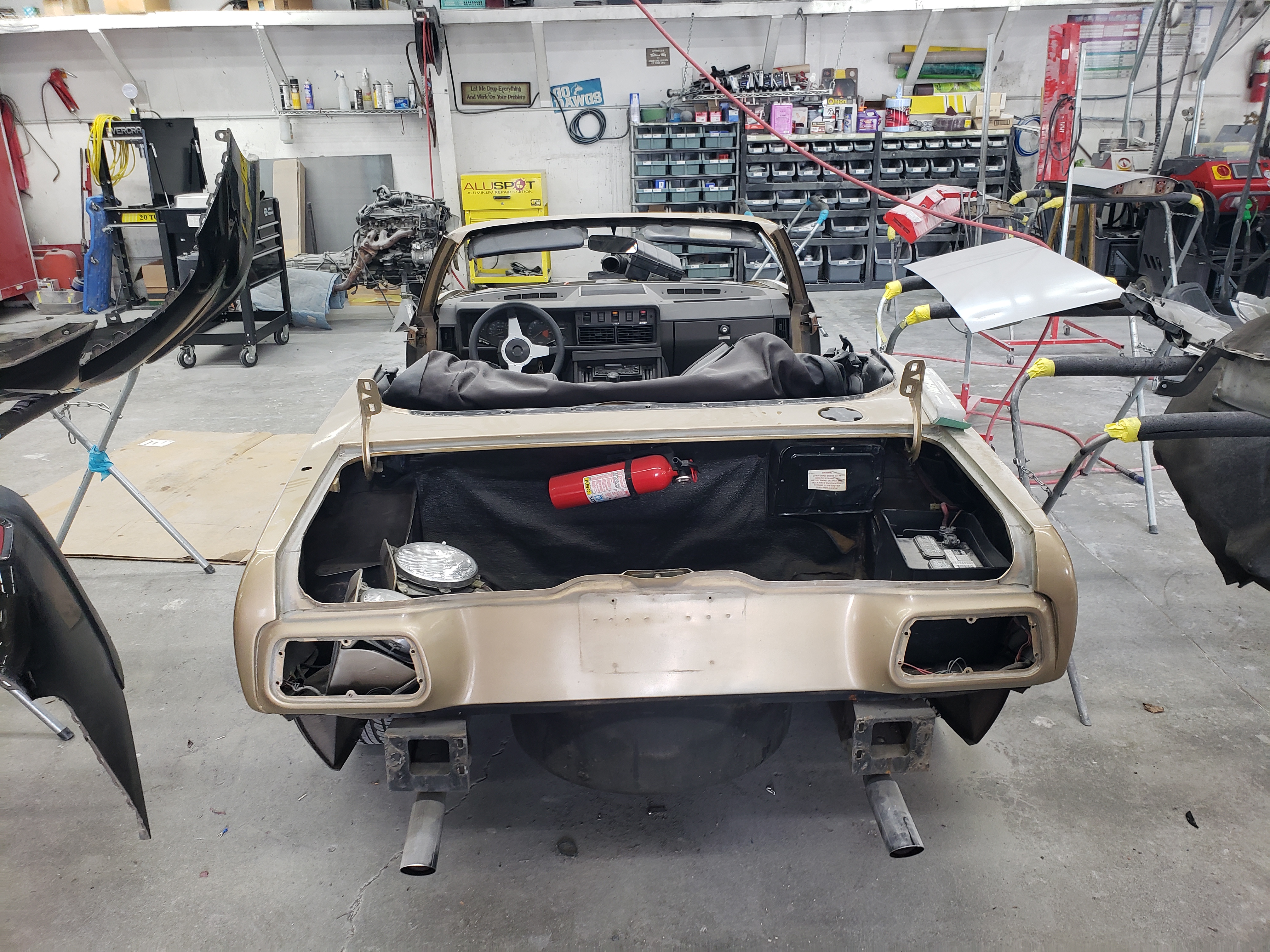 1980 Triumph TR8fi Bodywork 1-24